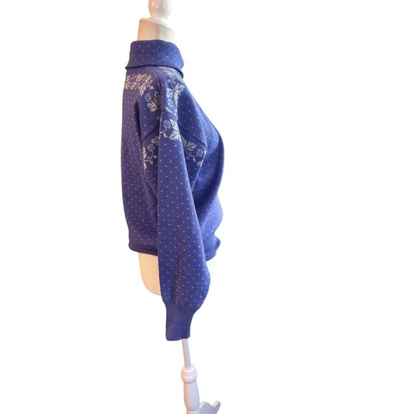 Vintage MEISTER Turtleneck Sweater Wool Blend Periwinkle blue white details Sz M - Picture 4 of 6